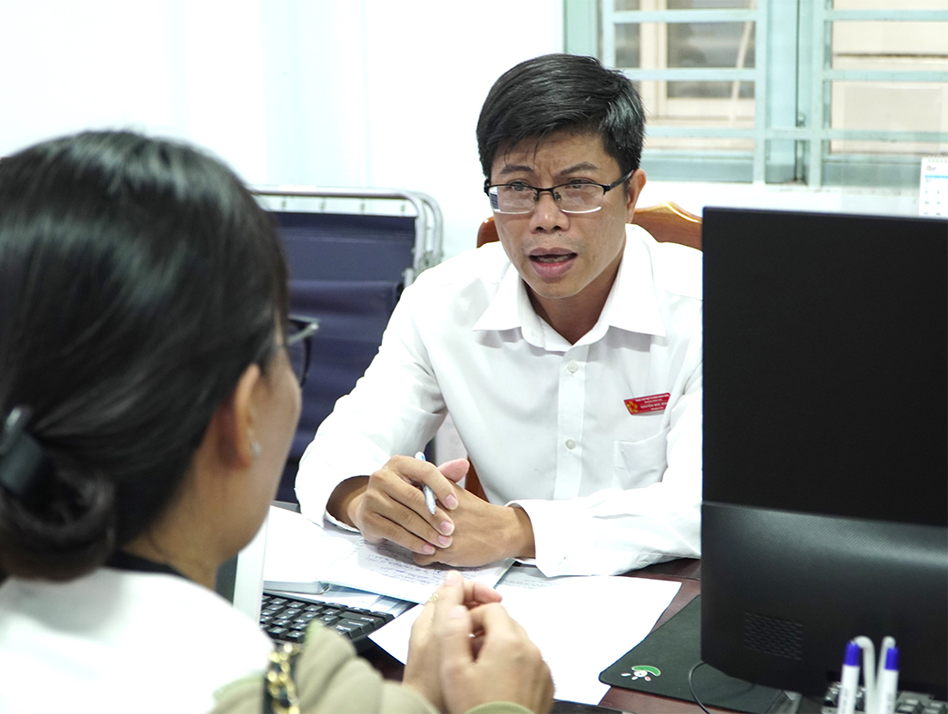 Ảnh 1 - Giải quyết thủ tục hành chính